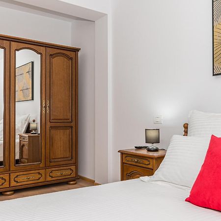 Apartament Lavender Braşov Eksteriør bilde