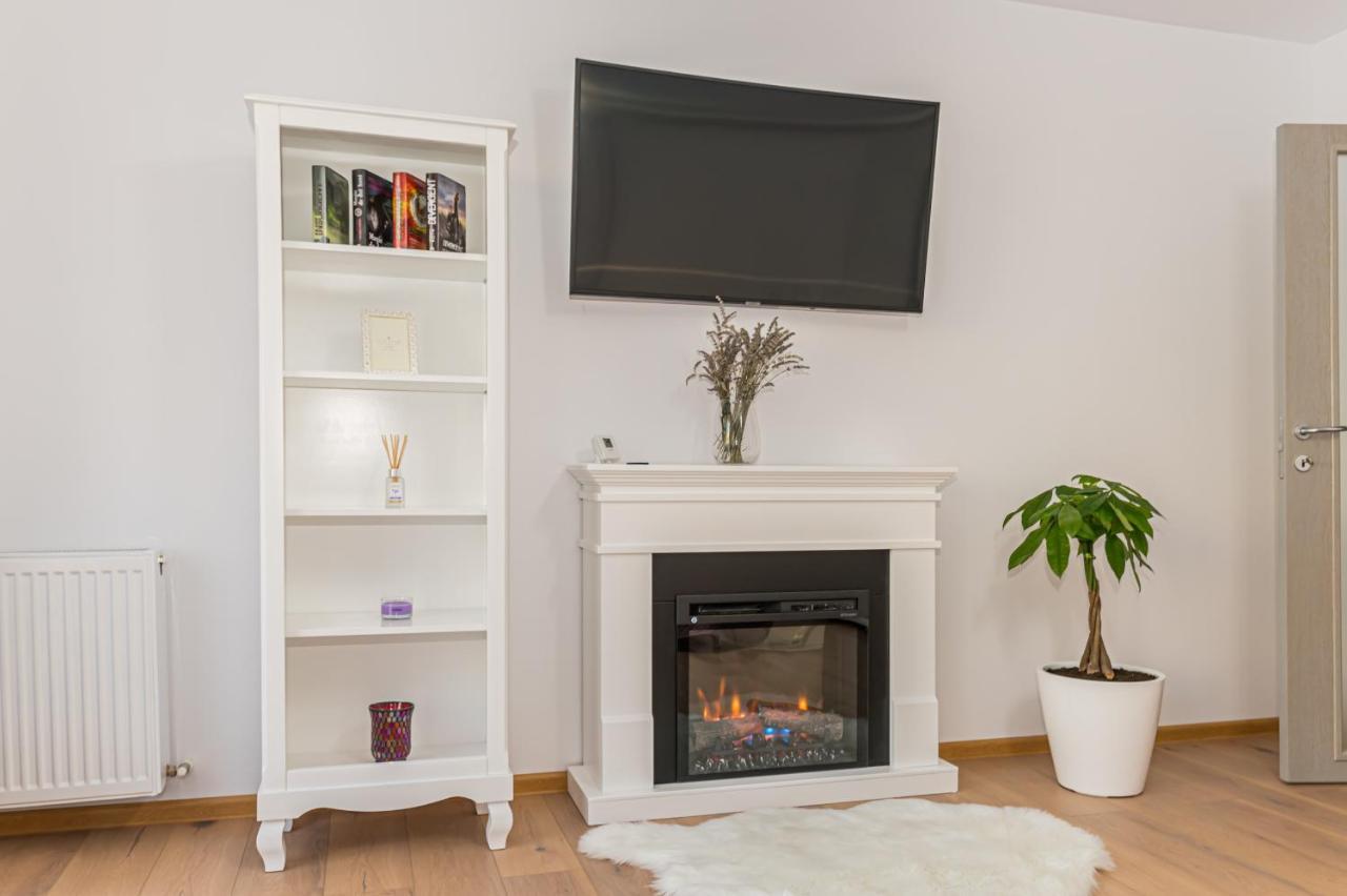 Apartament Lavender Braşov Eksteriør bilde