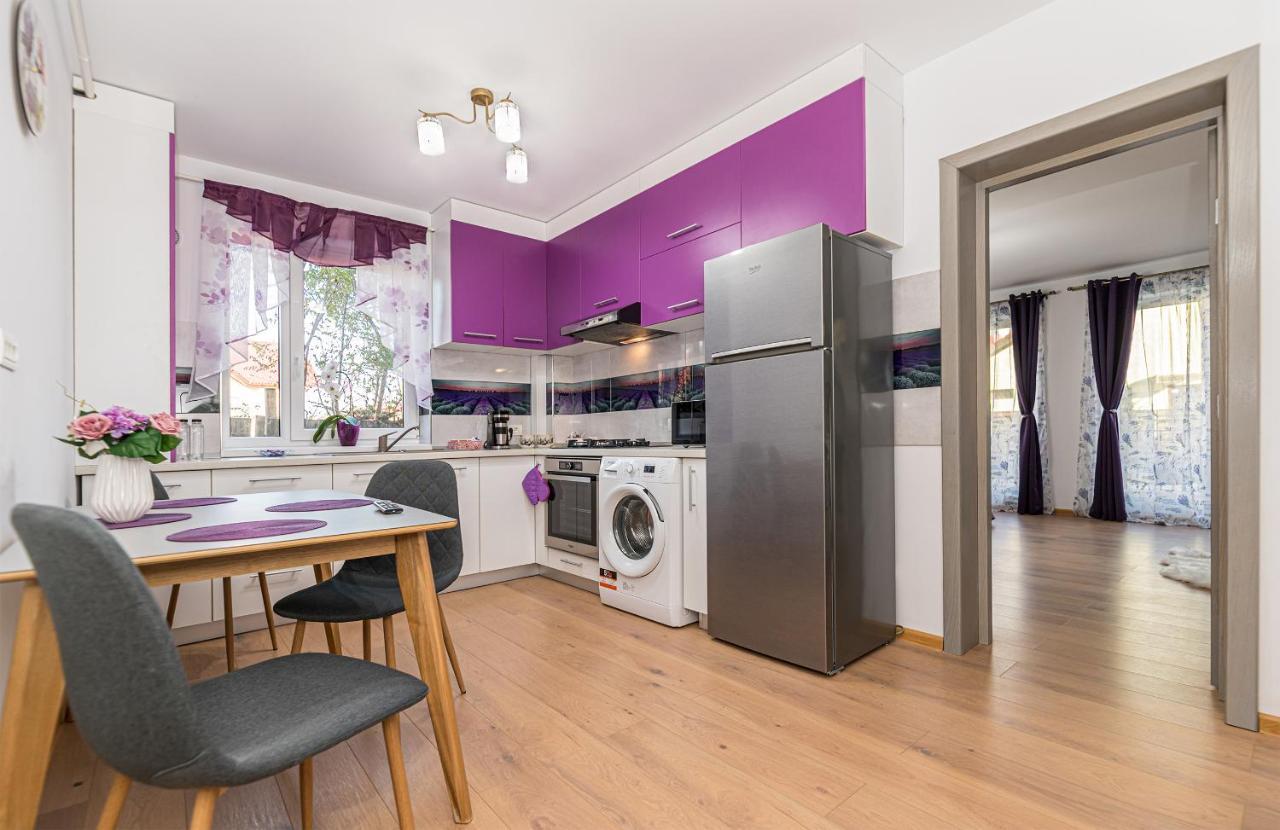 Apartament Lavender Braşov Eksteriør bilde