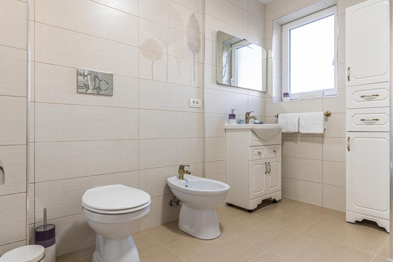 Apartament Lavender Braşov Eksteriør bilde